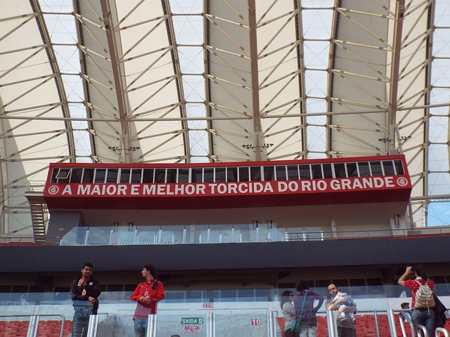 他将继续成 他将继续成